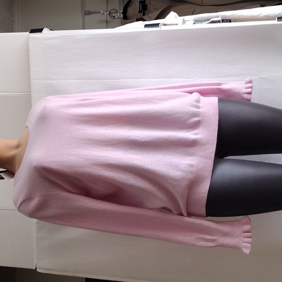 Banana Republic Sweaters - Banana Republic pink cashmere blend sweater by Fipucci XL